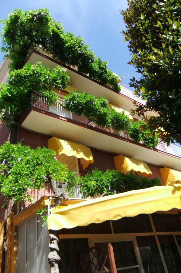 Albergo Villalma Rimini Kültér fotó